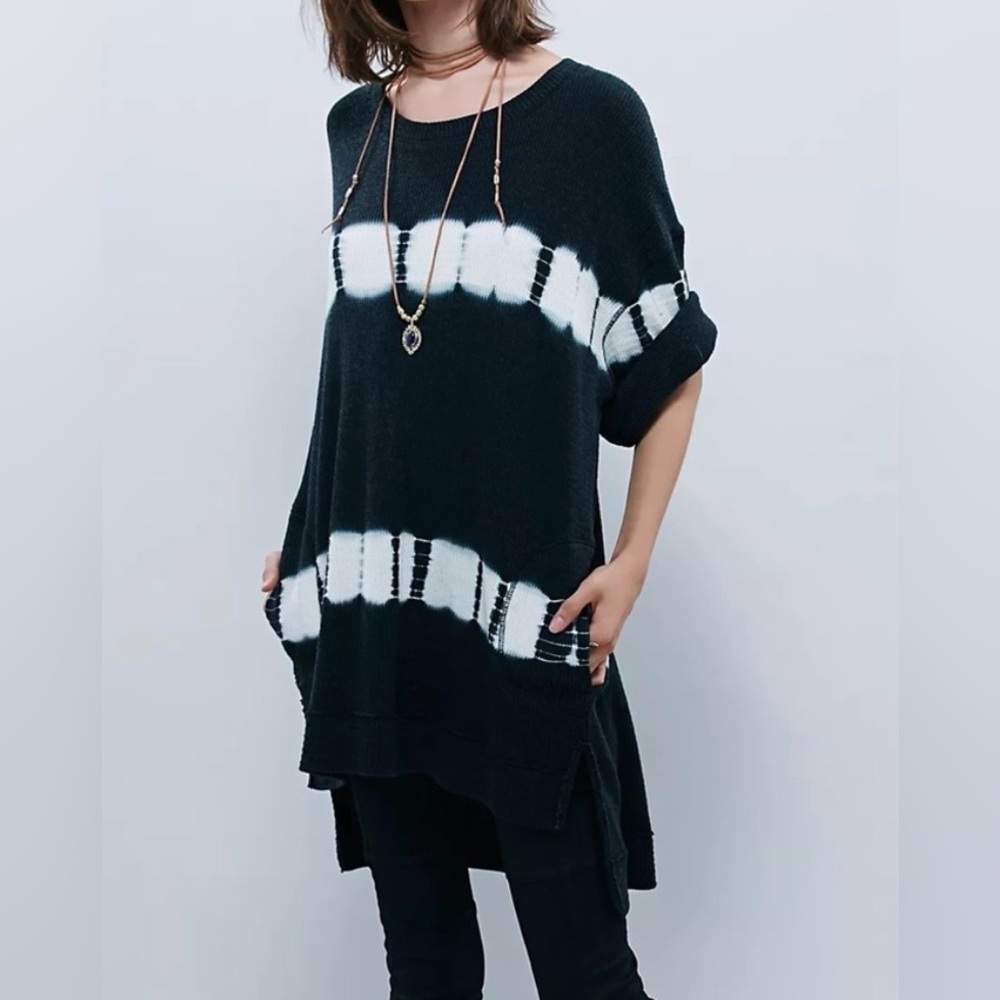 Free People Canyon Wash Waffle Knit Black White Tie Dye Small Tunic Top NWT